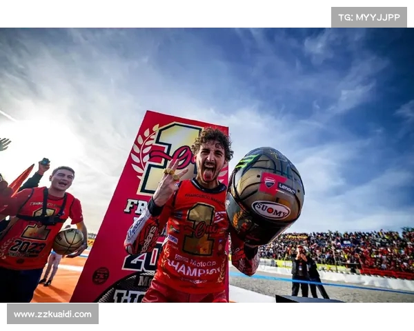巴格尼亚成功卫冕MotoGP世界摩托车锦标赛再创辉煌成就 巴格尼亚成功卫冕MotoGP世界摩托车锦标赛再创辉煌成就